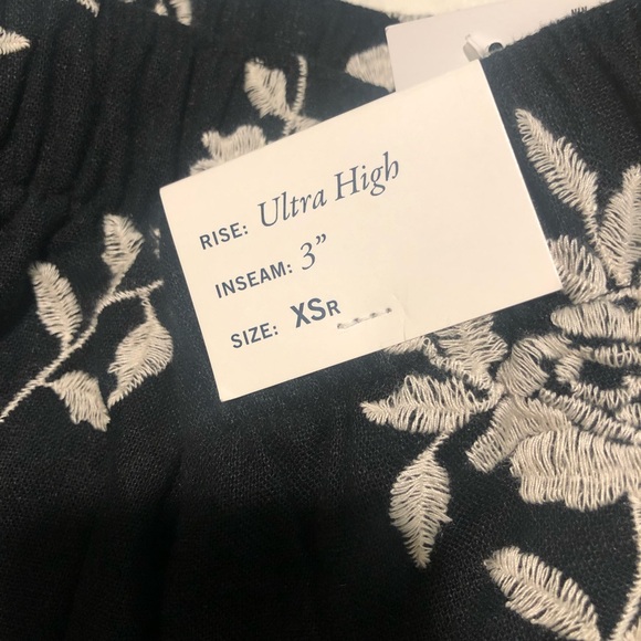 NEW shorts set from Abercrombie - Picture 10 of 10